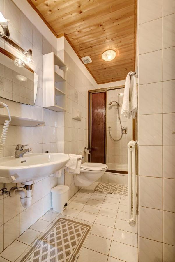 Unterdornerhof Aparthotel ลากุนโด ภายนอก รูปภาพ